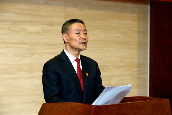 zoty中欧体育集团一届一次全委会选举出新一届向导整体 斯泽夫中选zoty中欧体育党委书记